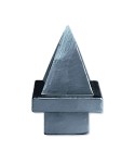90-R Remate de aluminio con forma de pirámide