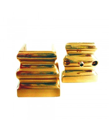 9-ML Macolla latón cuadrada con tornillos