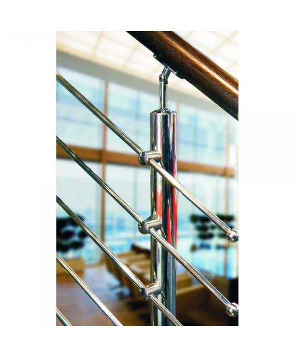 8053 Imagen de baranda de inoxidable brillo con madera