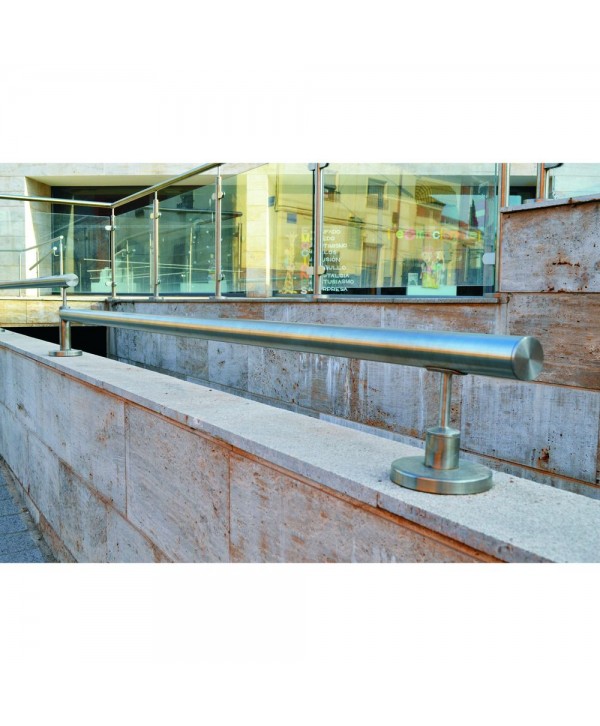 8069 Pasamanos de acero inoxidable sobremuro