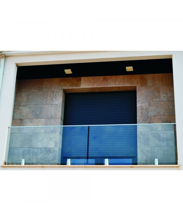 8406 Balcón de vidrio con soportes y U de acero inoxidable