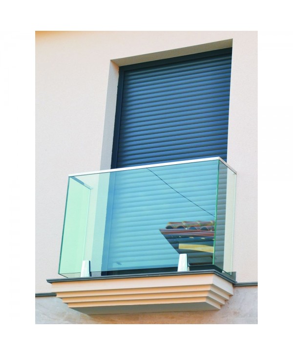 8429 Balcón con pinzas de acero inox en suelo y cristal