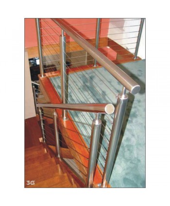 8705 Baranda en chalet con accesorios y cables de acero