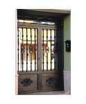 1023 Puerta con barrotes de estilo corazón