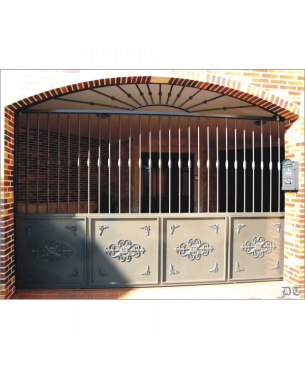 1625 Cancela de chapa con barrotes sencillos con macolla