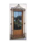 1643 Verja pequeña con adornos de rizo forjados