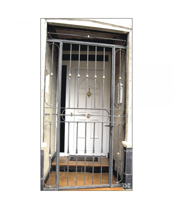 1664 Cancela sencilla con barrote de detalle latonado