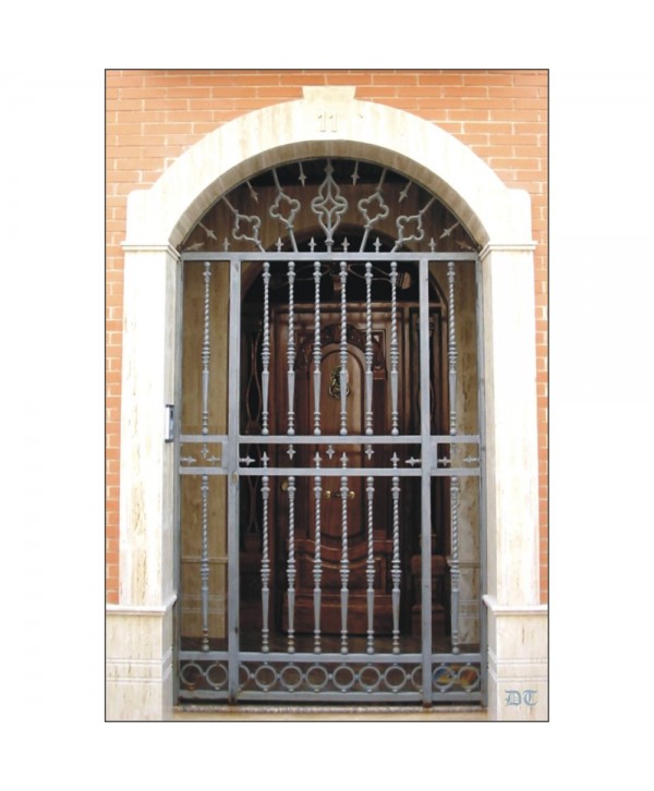 1698 Cancela con balaustre de fundido