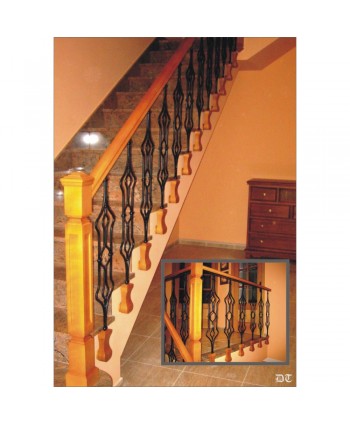 2073 Baranda con barrote de forja