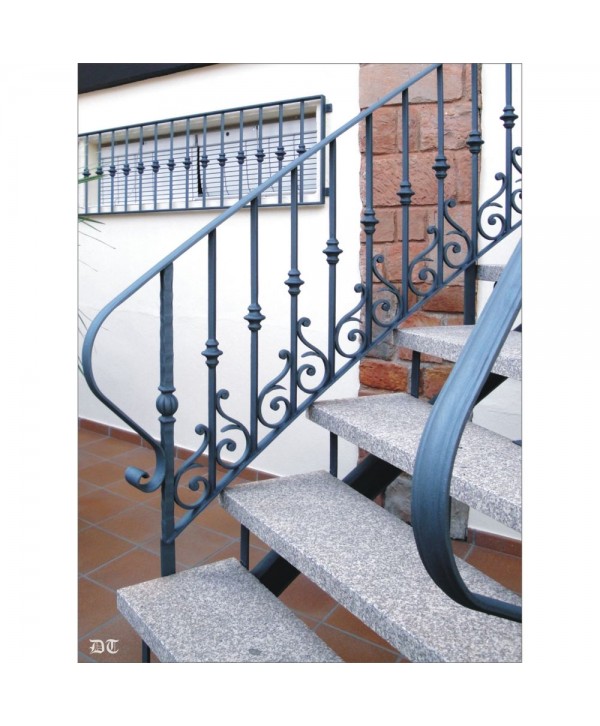 2079 Barandilla con rizos pequeños inferiores