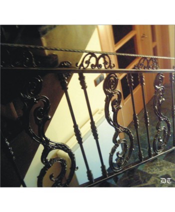 2100 Barandilla con adornos de fundición