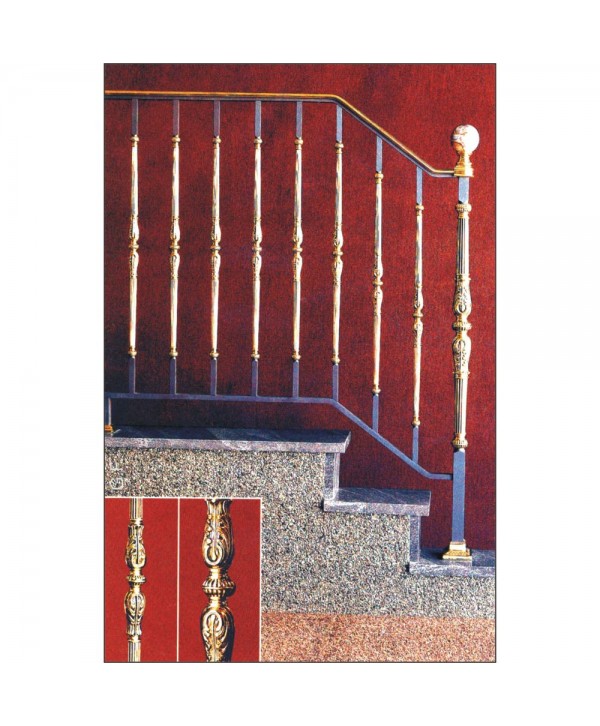 2118 Barandilla con arranque y barrotes de latón con punta de forja