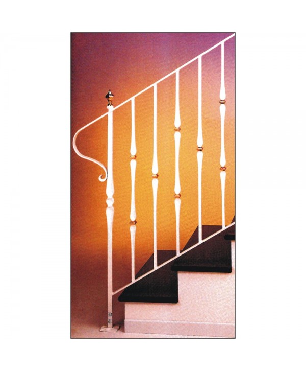 2119 Baranda con remate pequeño de latón