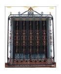 3040 Reja ornamental con variedad de adornos forjados