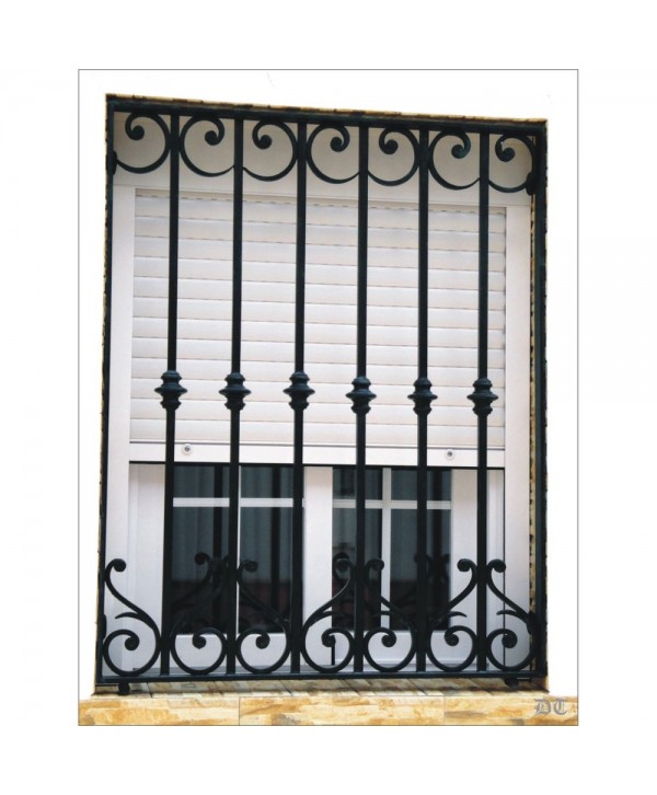3072 Reja con macolla grande forjada