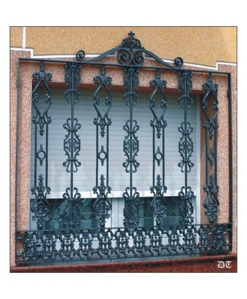 3127 Reja con variedad de barrotes forjados