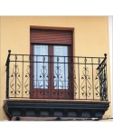 4055 Balcón con piñas de forja y barrotes con diseño de hojas