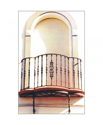 4112 Balcón redondeado con balaustres y ménsulas fundidas