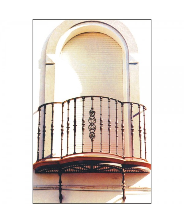 4112 Balcón redondeado con balaustres y ménsulas fundidas