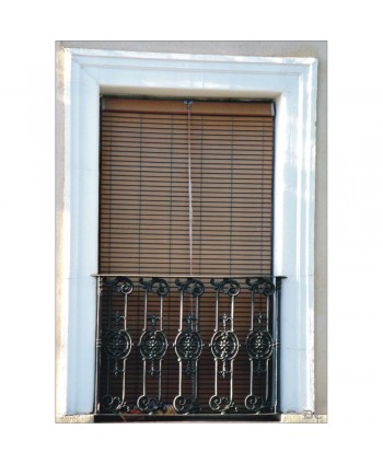 4124 Balcón pequeño con balaustres y pletina de fundido