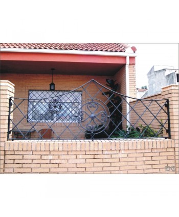 5047 Verja con diseño circular de hierro