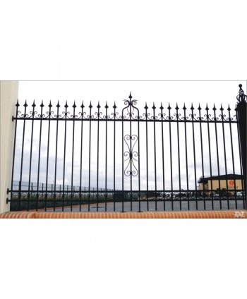 5051 Verja para exterior sencilla con hojas de forja