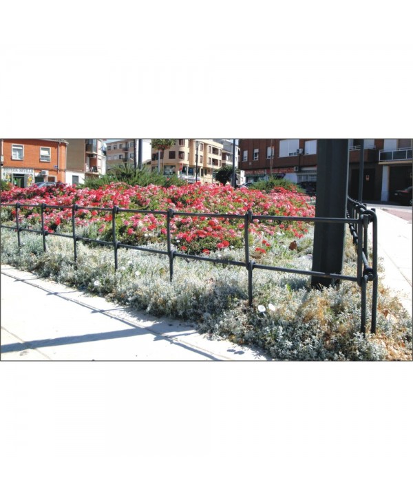 5054 Verja con adorno de rabo de gorrino forja