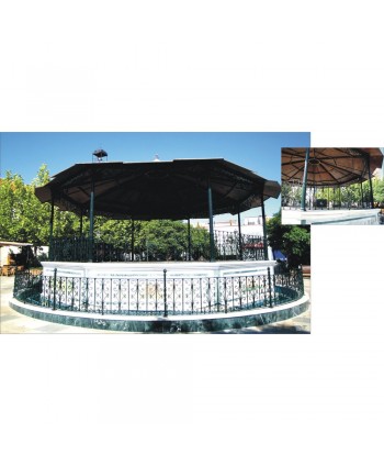 7004 Pérgola para parque con columnas y piezas forjadas